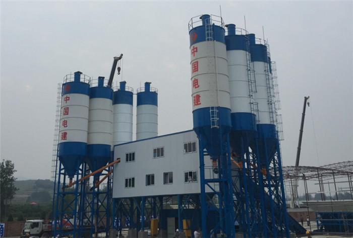 輝宏雙180站.jpg 輝宏雙180站.jpg